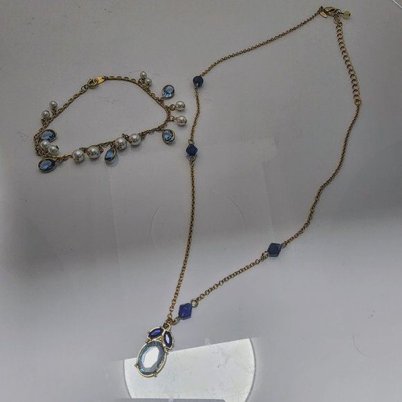 Vintage Avon SAQ necklace (tagged) and bracelet set c.1980's - Picture 1 of 6